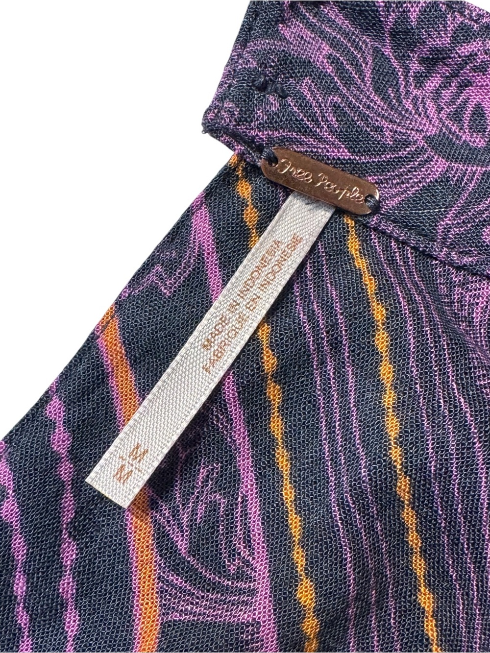 Free People - Walking on Dream Tunic Keyhole Boho Top - Size M - Picture 4 of 4